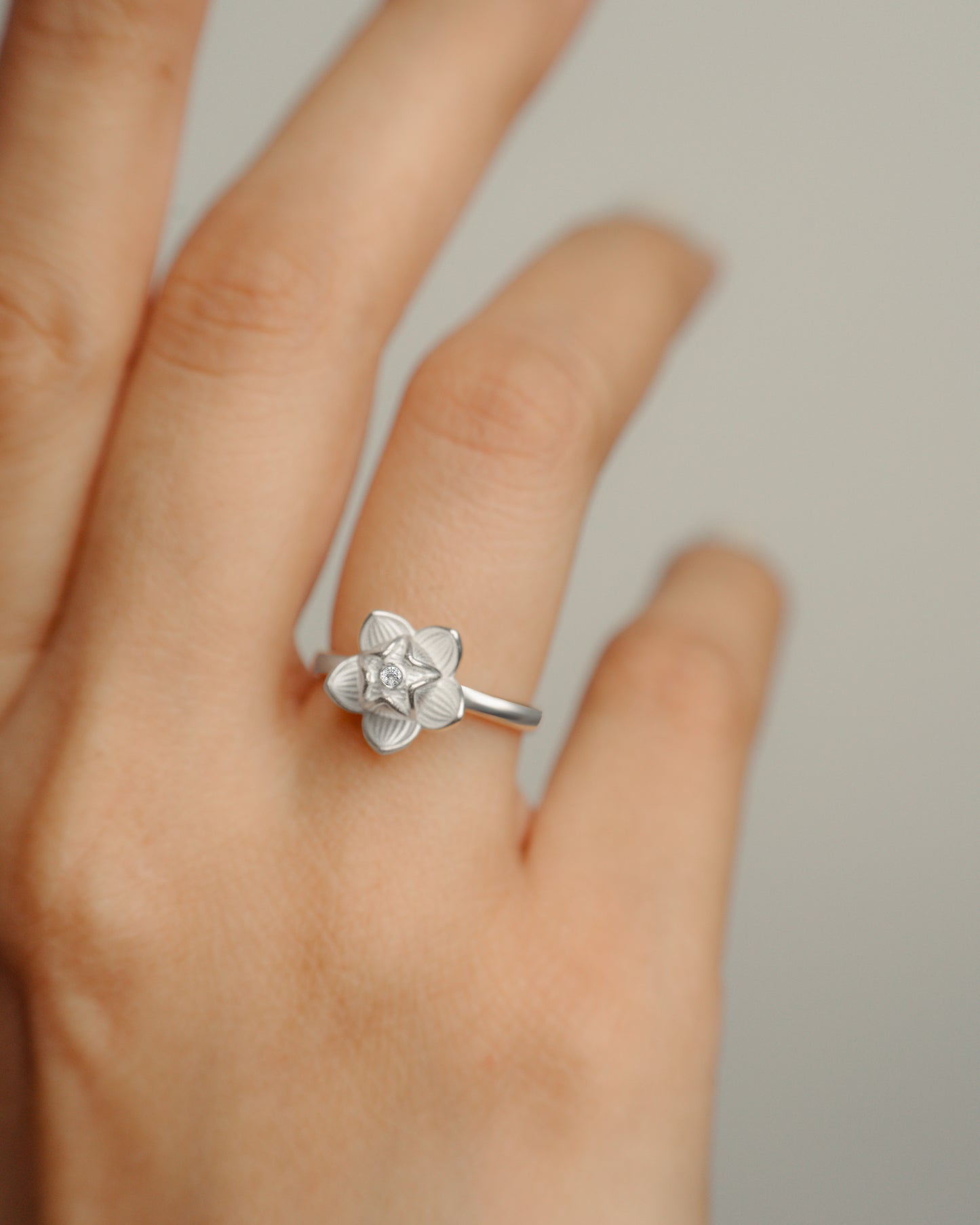 Azmara Ring