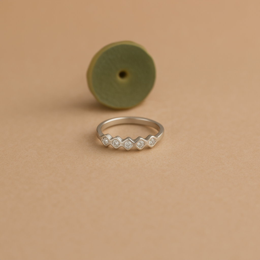 Evelure Ring